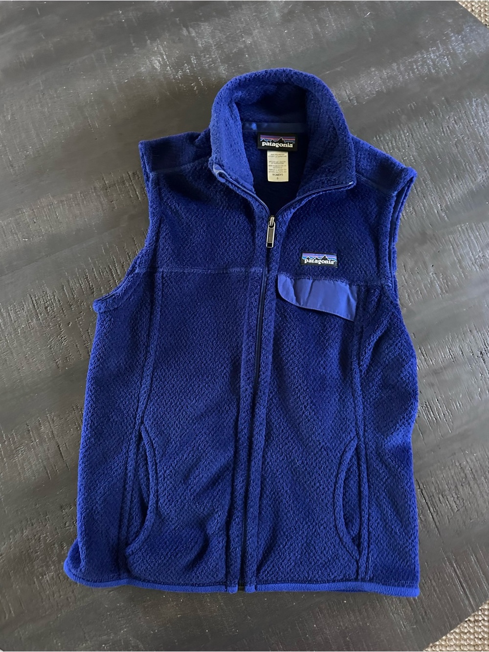 Patagonia Women’s Deep Blue Zip-Up Fleece Vest